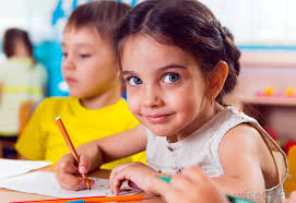 نحوه به دست گرفتن مداد در کاردرمانی کودکان